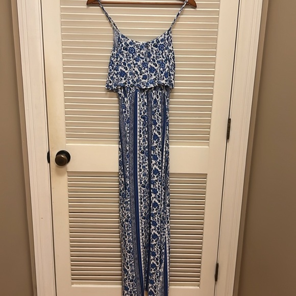 Divided by H&M Maxi Dress in Floral Blue and White, Size 2, EUC - Picture 11 of 17